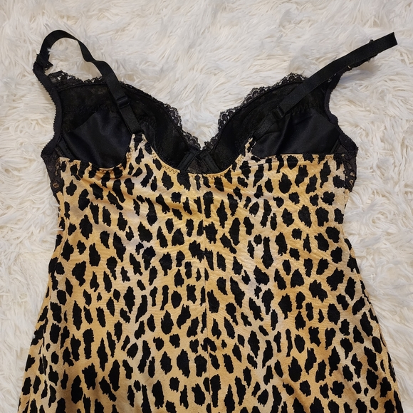 VINTAGE VICTORIAS SECRET 2ND SKIN ANIMAL PRINT MIRACLE BRA DRESS/SLIP 36C - Picture 9 of 16
